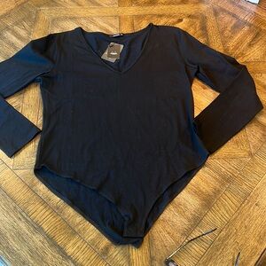 Mangdiup XXL black V-neck bodysuit. NWT